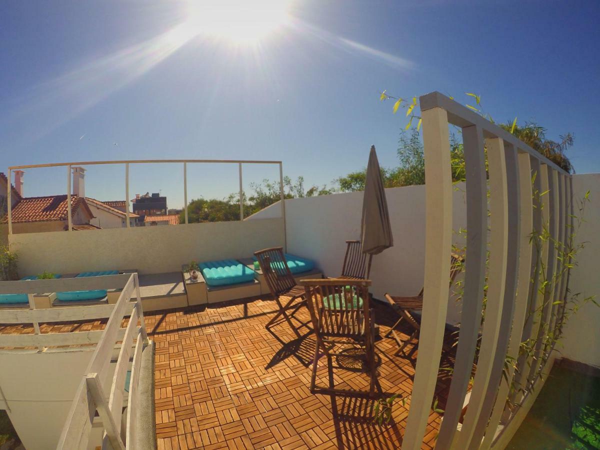Lisbon Waves Surf Lodge Almada Zewnętrze zdjęcie
